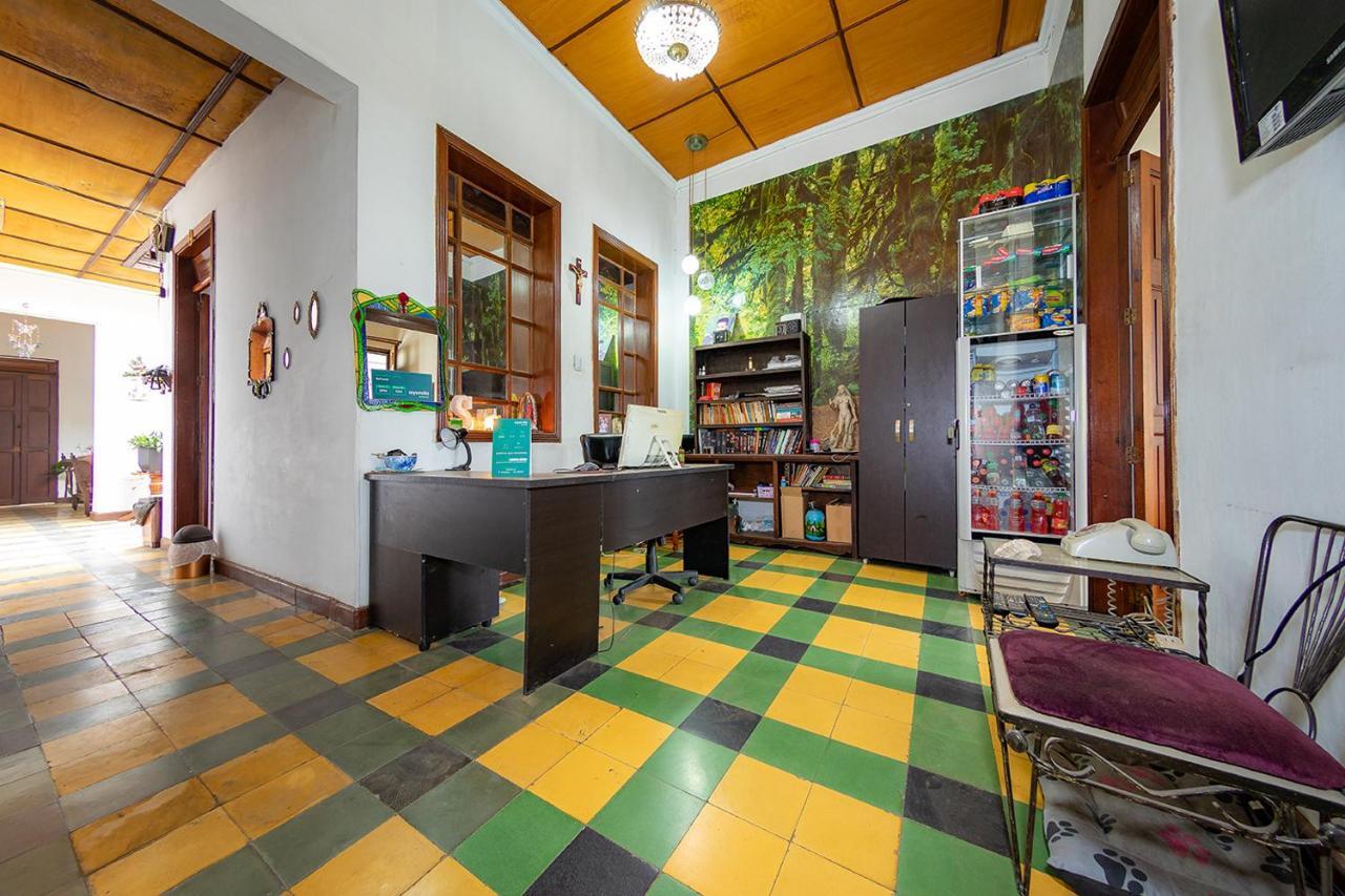 Sarayu House Hotel Medellin Bagian luar foto