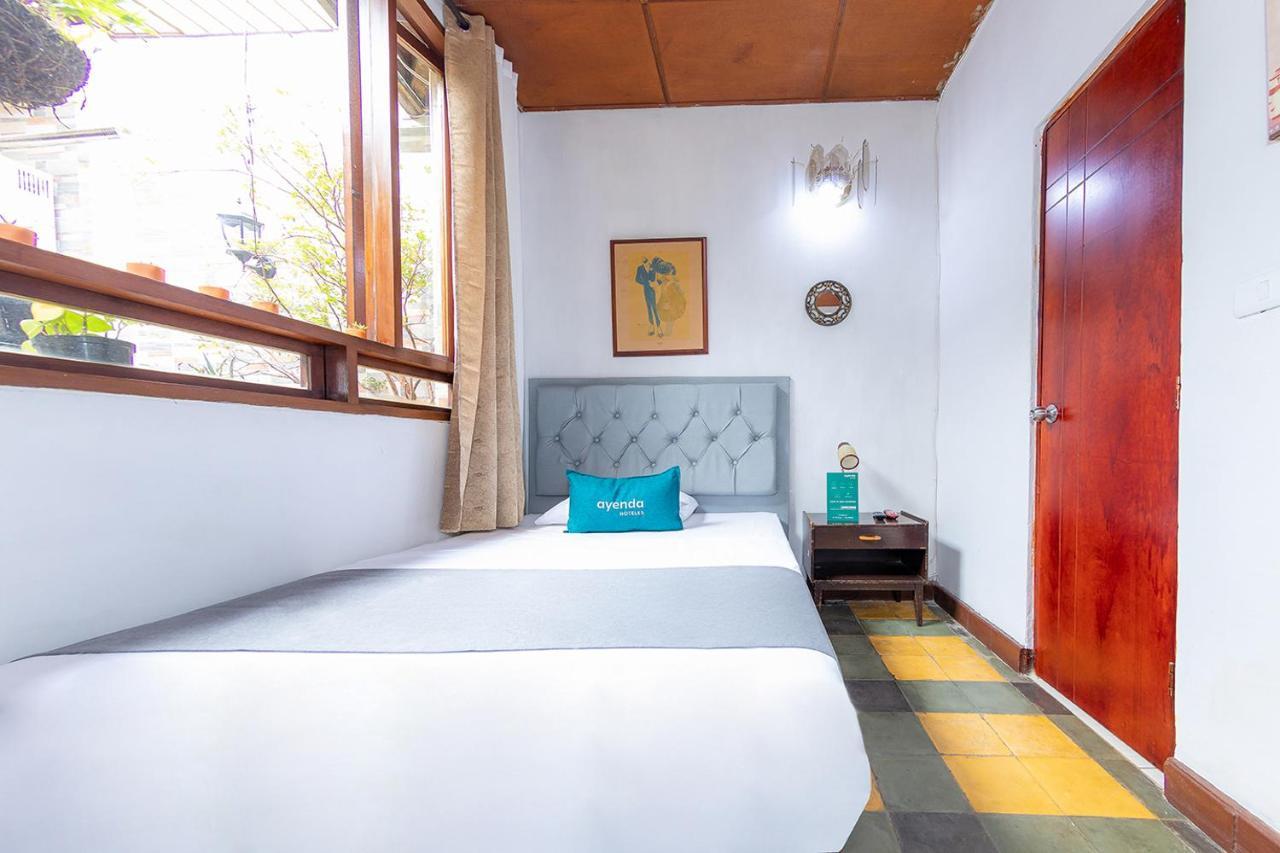 Sarayu House Hotel Medellin Bagian luar foto