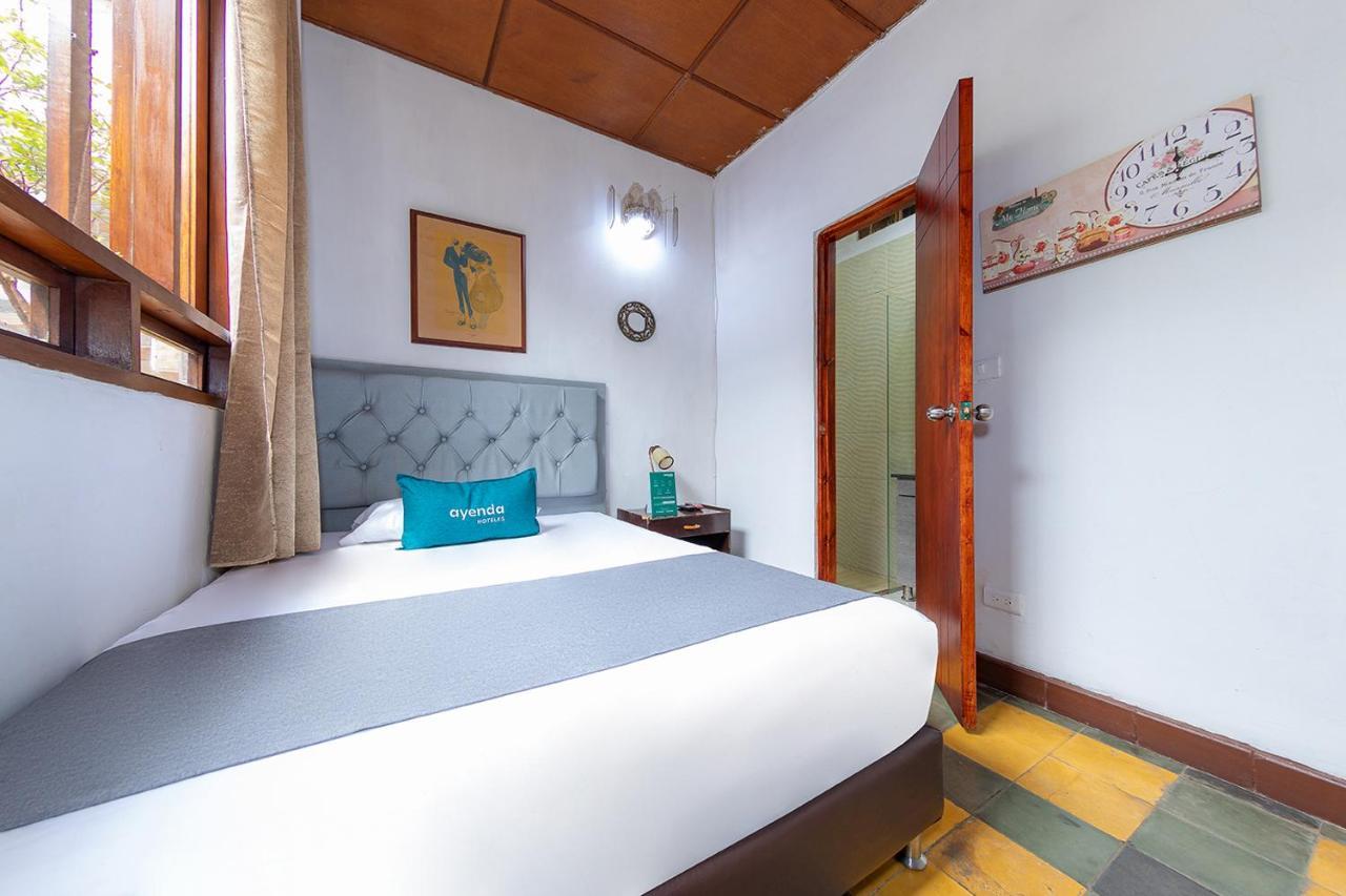 Sarayu House Hotel Medellin Bagian luar foto